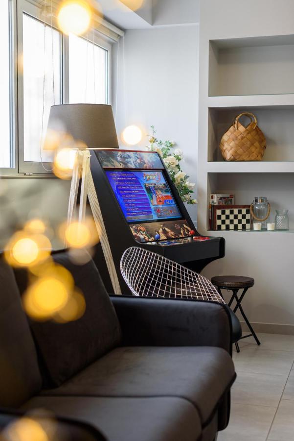 Patras' Hitech Apartment Luaran gambar