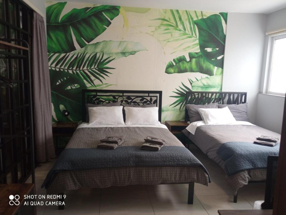 Patras' Hitech Apartment Luaran gambar